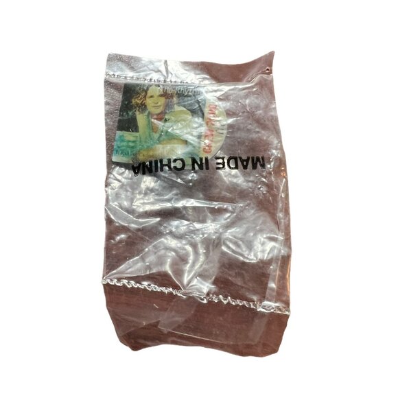 McDonalds Pin The Rhythm Carlos Vives 2000‎ Crew Employee Lapel Pinback Vintage - Picture 8 of 8